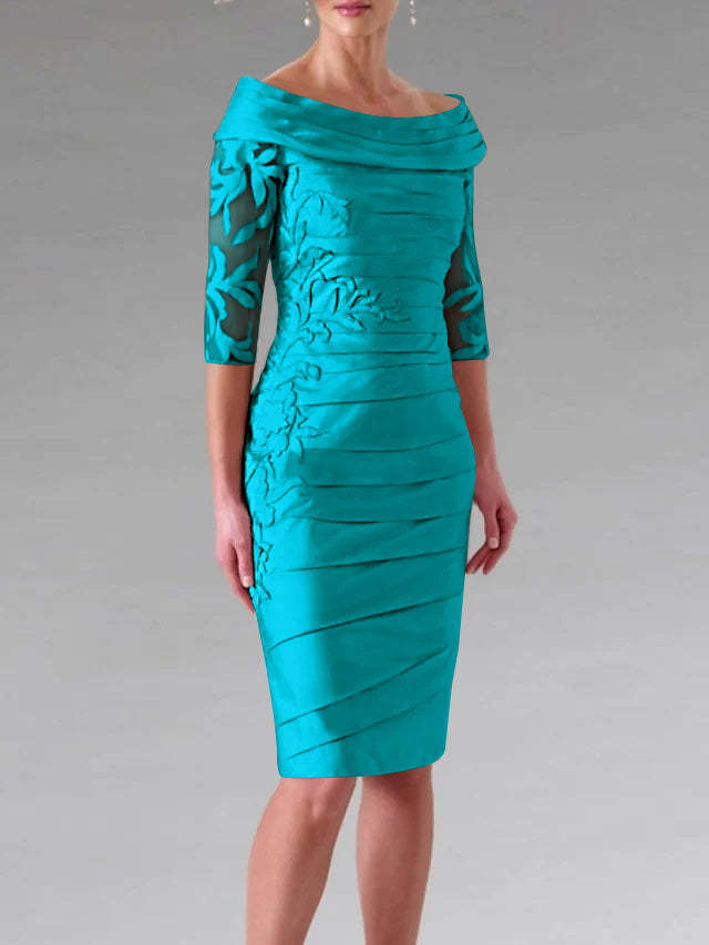 Half-Sleeve Knee-Length Sheath/Column Mother of the Bride Dress with Ruching and Appliques