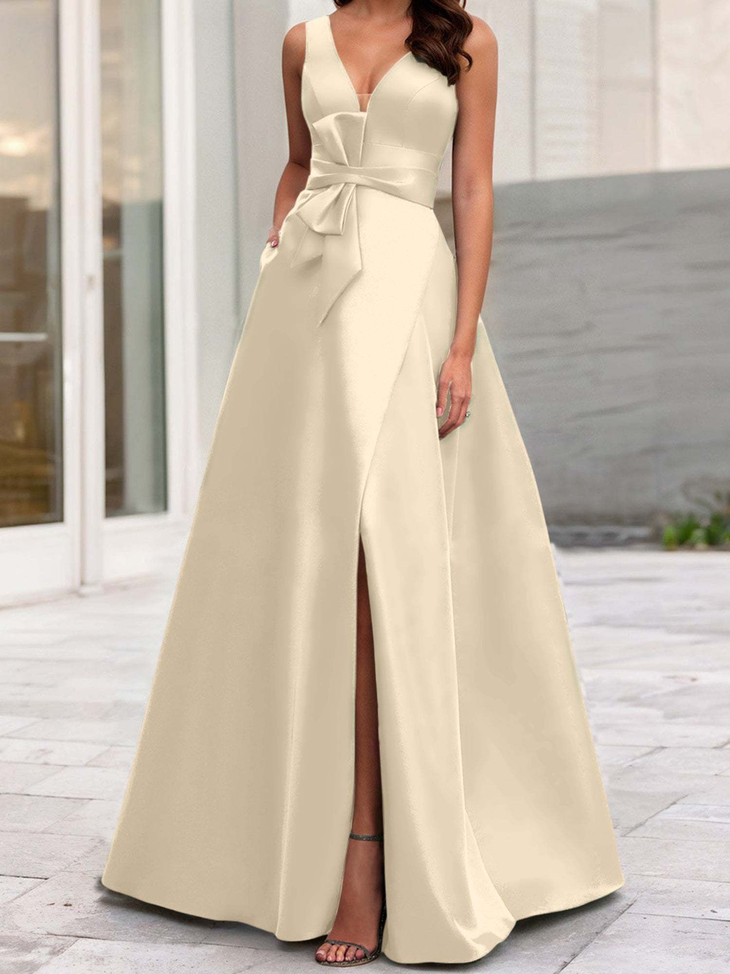 V-Neck Sleeveless A-Line Princess Mother Of The Bride Dress With Side Split