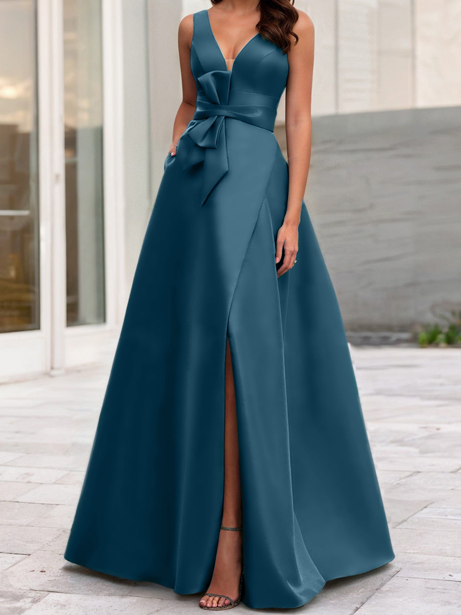 V-Neck Sleeveless A-Line Princess Mother Of The Bride Dress With Side Split
