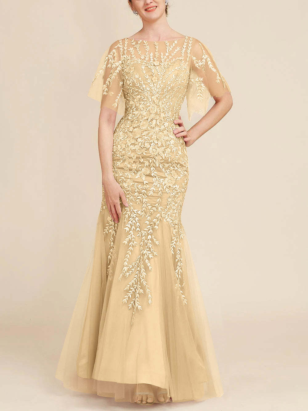 Floor-Length Mother of the Bride Lace Dresses with Trumpet/Mermaid Scoop Half Sleeves