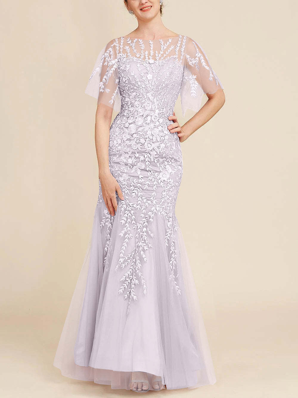 Floor-Length Mother of the Bride Lace Dresses with Trumpet/Mermaid Scoop Half Sleeves