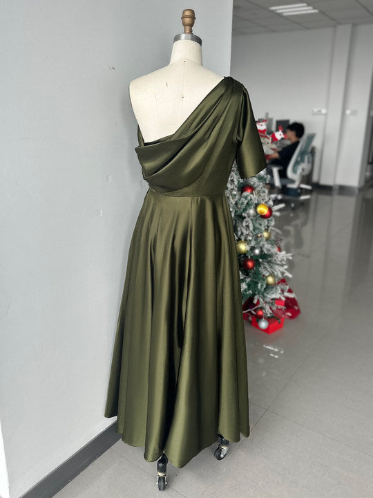 Plus Size A-Line Princess Ankle-Length One-Shoulder Mother of the Bride Dress with Ruffles and Half Sleeves
