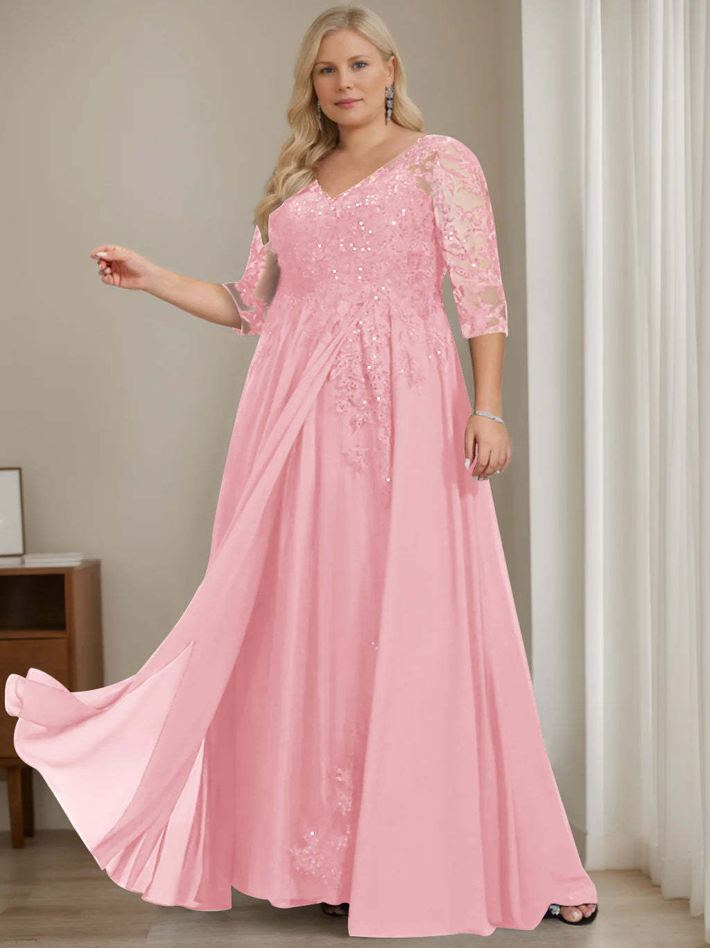 Plus Size V-Neck A-Line Princess Floor-Length Mother of the Bride Dress with Half Sleeves and Sequins