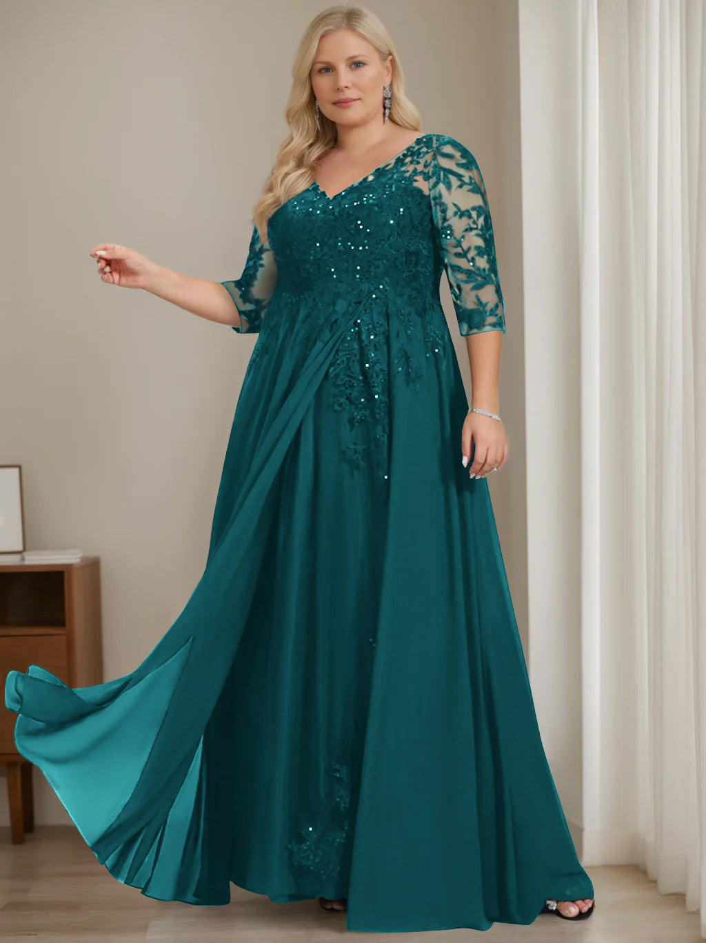 Plus Size V-Neck A-Line Princess Floor-Length Mother of the Bride Dress with Half Sleeves and Sequins