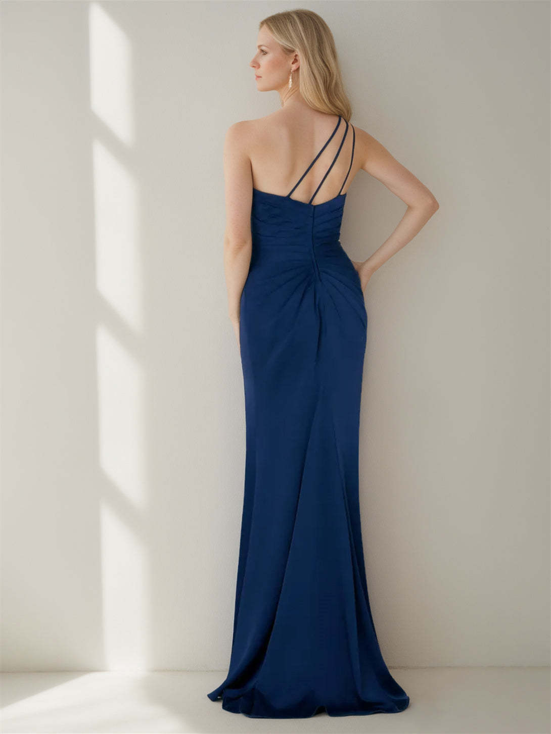 Asymmetrical Sleeveless Floor-Length Mermaid/Trumpet Gown for the Mother of the Bride