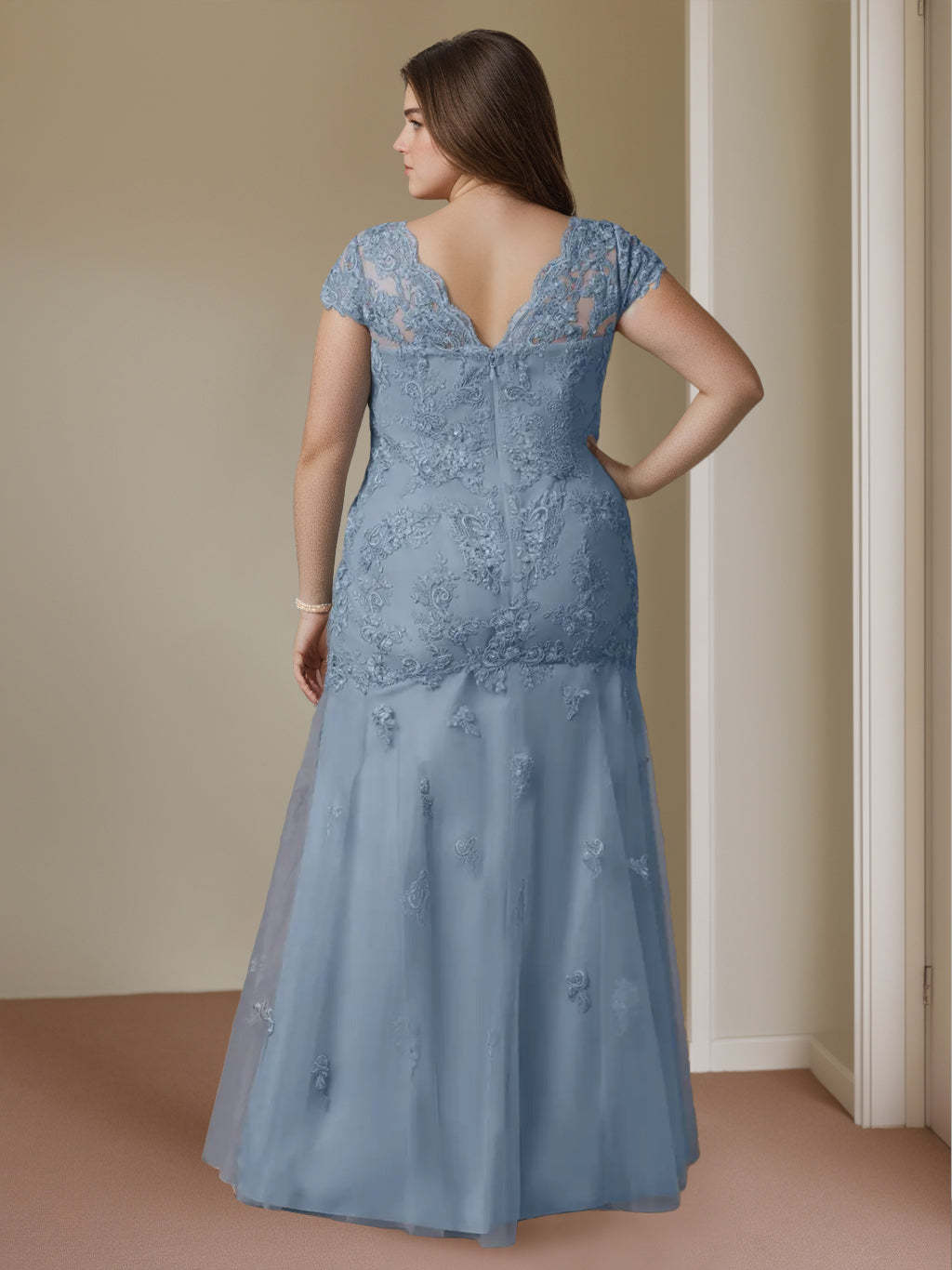 Sweetheart Cap Sleeve Trumpet/Mermaid Plus Size Mother of the Bride Gown with Lace Beads & Sequins