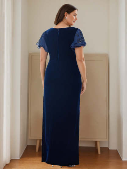 Plus Size Velvet Mother of the Bride Dress with V-Neck Ruffles and Appliques