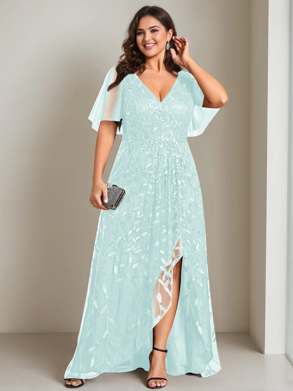 Plus Size Asymmetrical A-Line Princess V-Neck Short Sleeve Mother of the Bride Dress with Sequins