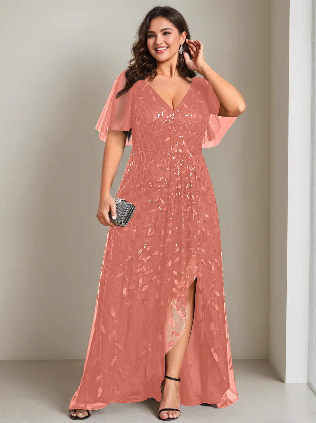 Plus Size Asymmetrical A-Line Princess V-Neck Short Sleeve Mother of the Bride Dress with Sequins