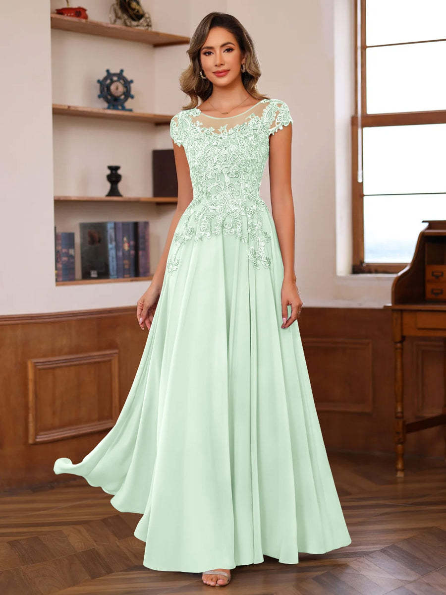 Floor-Length A-Line Mother of the Bride Dress with Scoop Neck and Short Sleeves Featuring Appliques