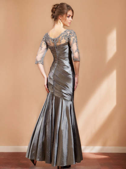 Unique V-Neck Trumpet/Mermaid Mother of the Bride Dress with 3/4 Sleeves Floor-Length Design Appliques & Ruching