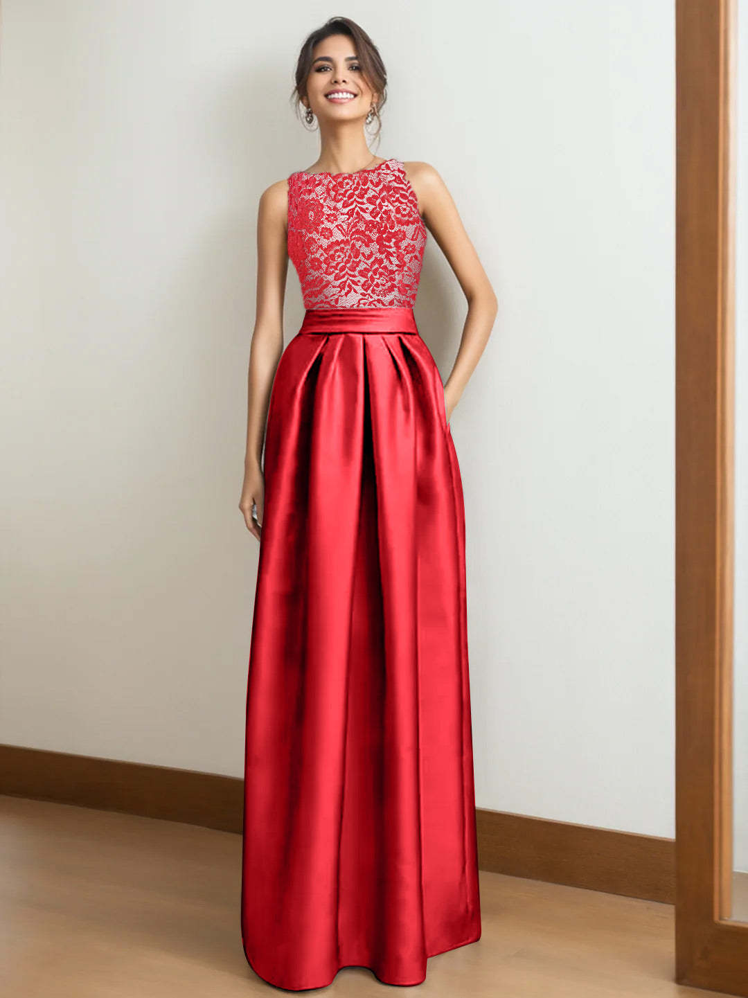 Princess A-Line Scoop Neck Sleeveless Pleated Mother of the Bride Dress with Lace Appliques