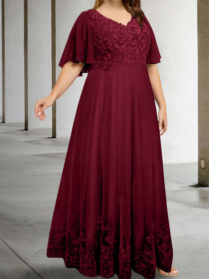Plus Size V-Neck A-Line Princess Floor-Length Mother of the Bride Dress with Appliques and Half Sleeves