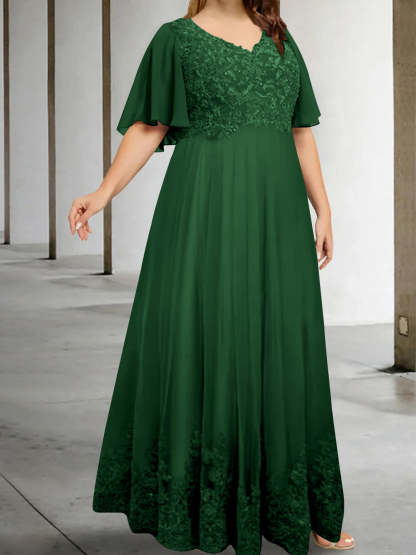 Plus Size V-Neck A-Line Princess Floor-Length Mother of the Bride Dress with Appliques and Half Sleeves