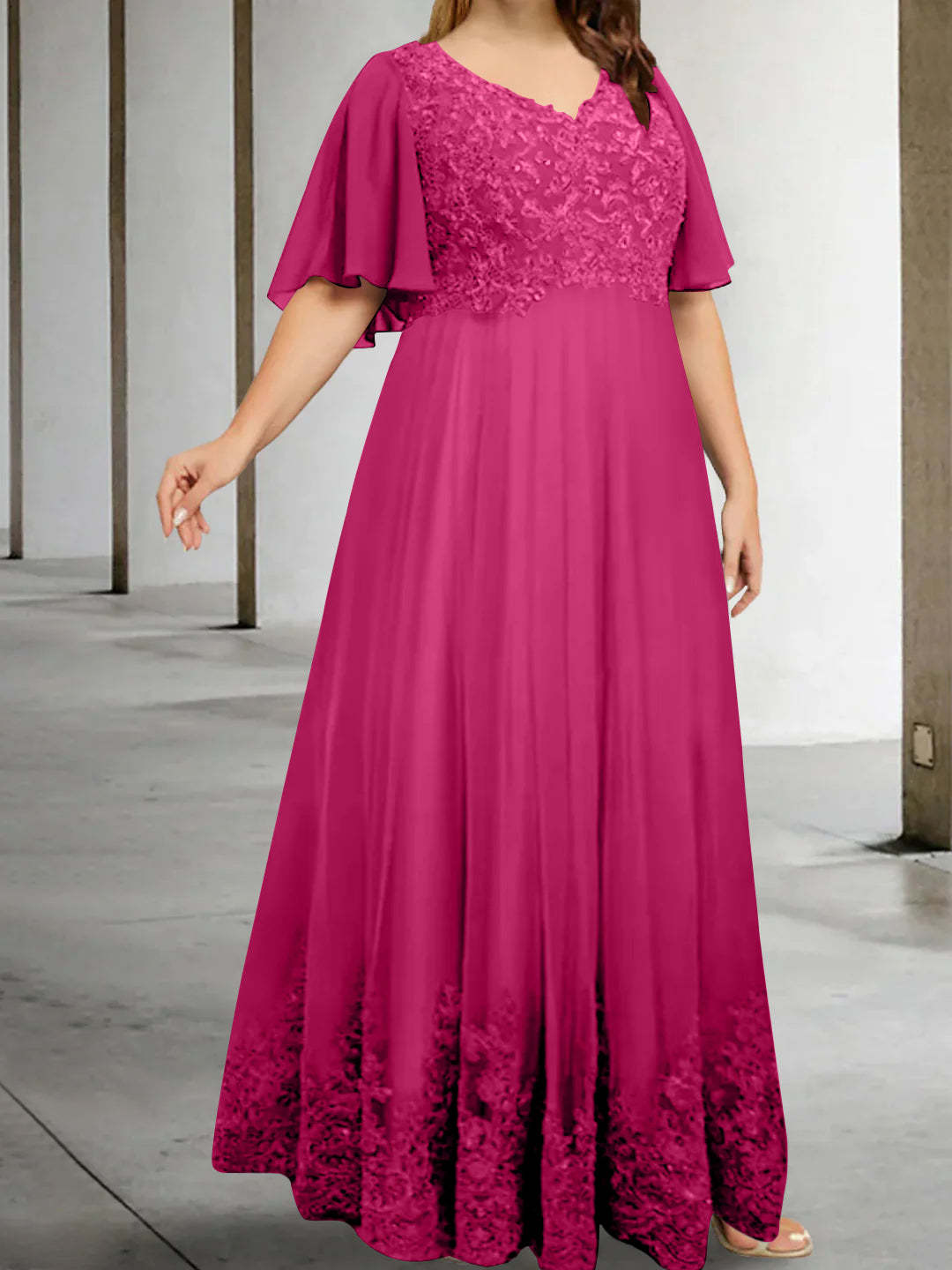 Plus Size V-Neck A-Line Princess Floor-Length Mother of the Bride Dress with Appliques and Half Sleeves