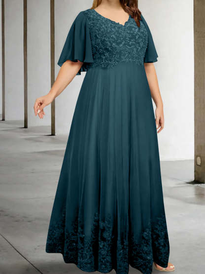 Plus Size V-Neck A-Line Princess Floor-Length Mother of the Bride Dress with Appliques and Half Sleeves