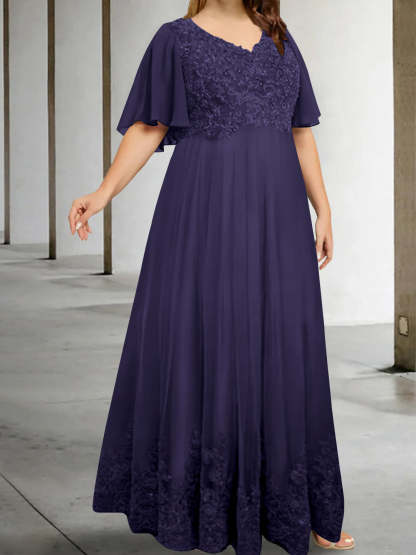 Plus Size V-Neck A-Line Princess Floor-Length Mother of the Bride Dress with Appliques and Half Sleeves
