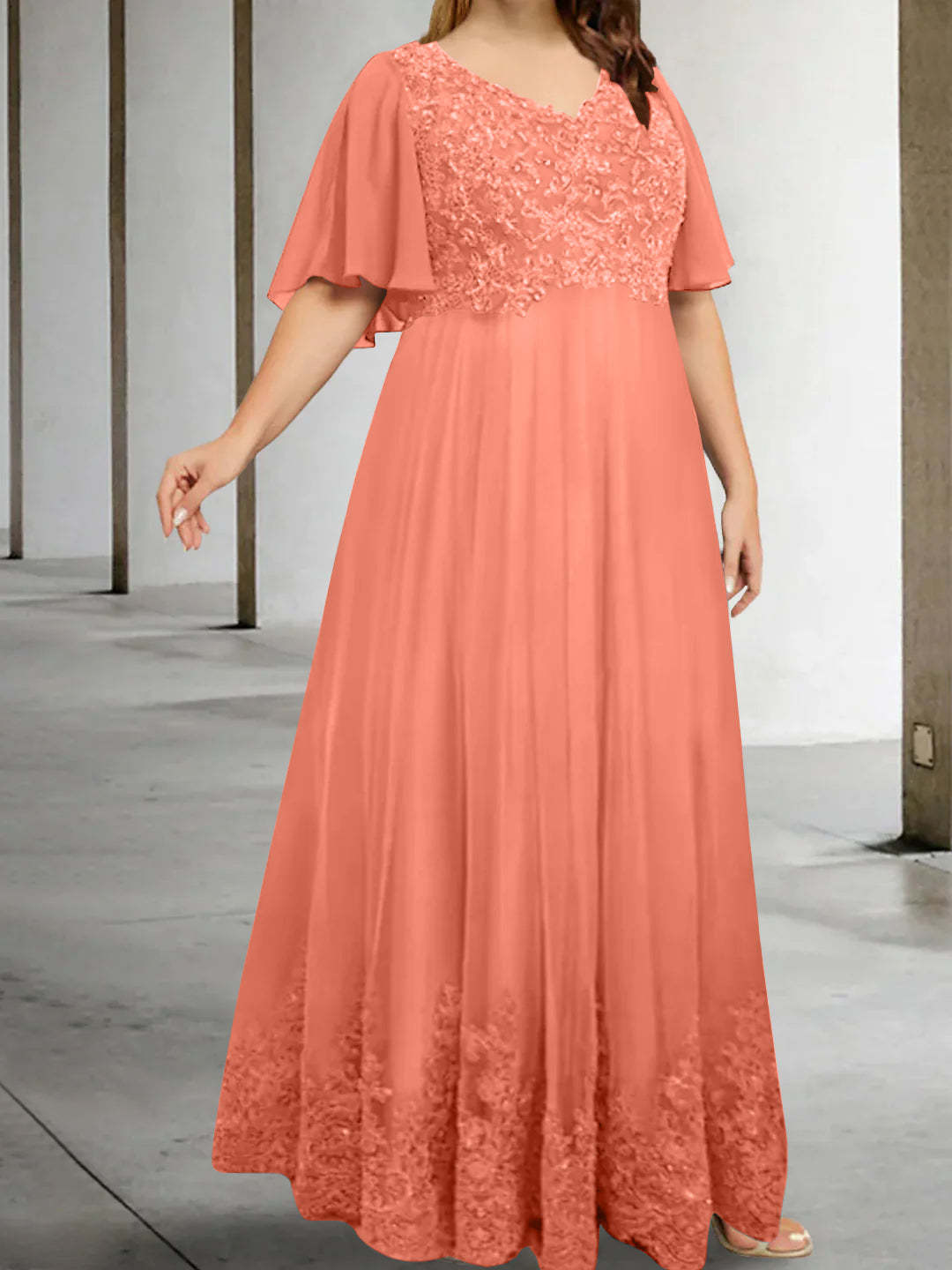 Plus Size V-Neck A-Line Princess Floor-Length Mother of the Bride Dress with Appliques and Half Sleeves