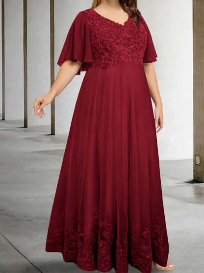 Plus Size V-Neck A-Line Princess Floor-Length Mother of the Bride Dress with Appliques and Half Sleeves