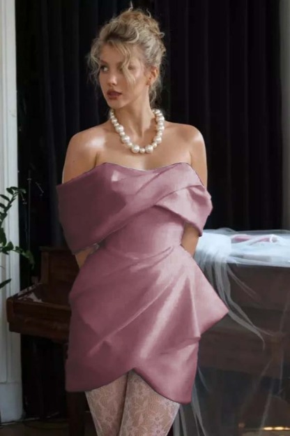 Stunning Off the Shoulder Sleeveless Short Formal Dress With Pleated