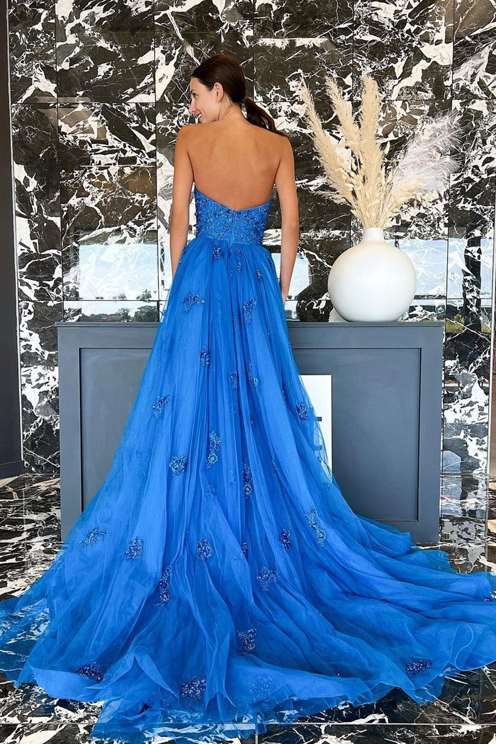 Long Blue Sweetheart A-Line Prom Dress with Front Split Appliques