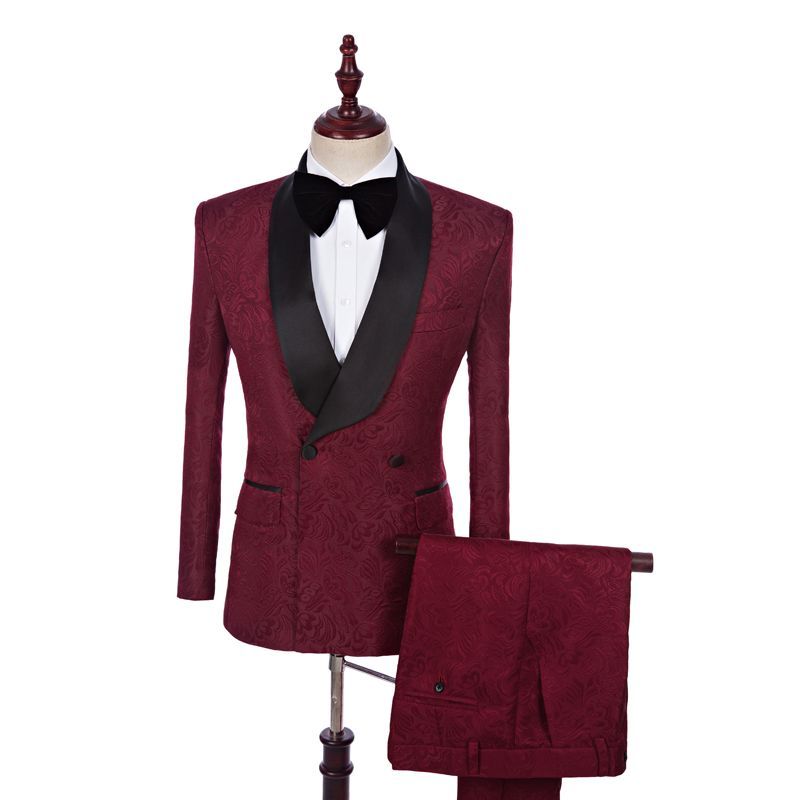 Romantic Best-Fitted Burgundy Jacquard Double-Breasted Wedding Tuxedo