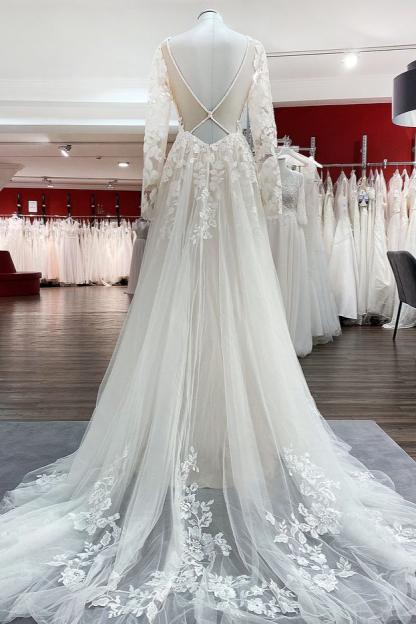 Classy Ivory Long Sleeves A-Line Lace Open Back Wedding Dresses with Tulle Appliques