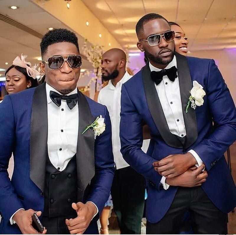 Stylish Navy Blue with Black Shawl Lapel Three-Piece Wedding Suit for Men