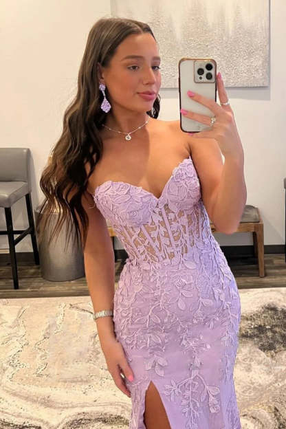 Long Black Sweetheart Corset Prom Dress Featuring Lace and a Slit