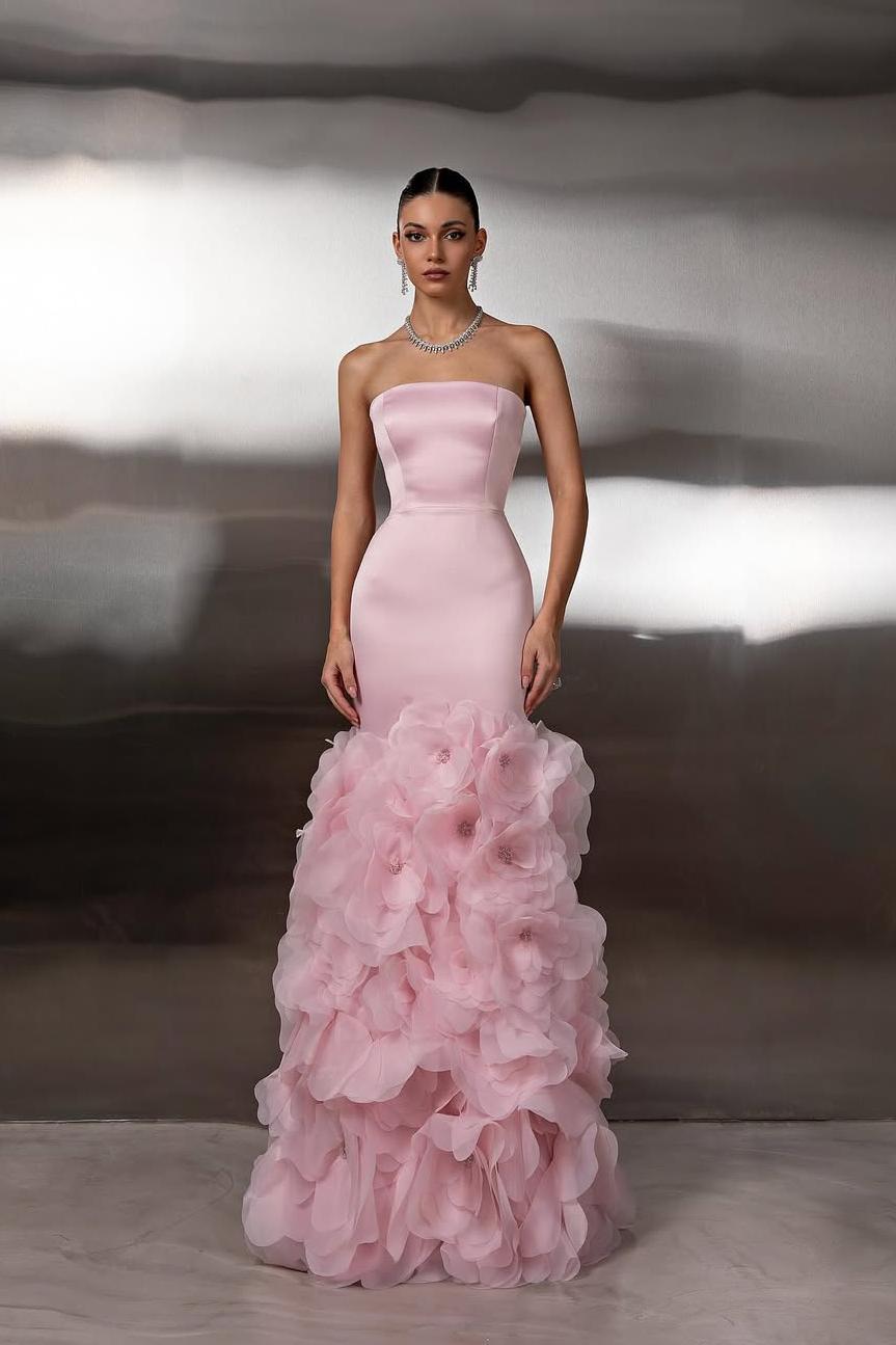 Strapless Sleeveless Long Mermaid Formal Dress With Pleated Appliques