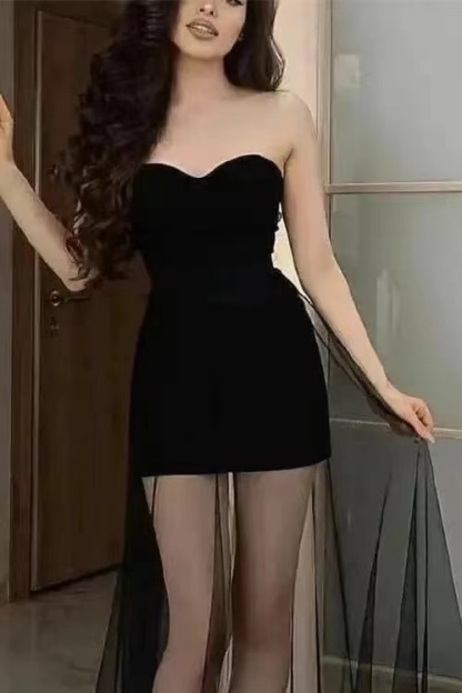 Black Sweetheart Mini Prom Dress With Tulle Strapless