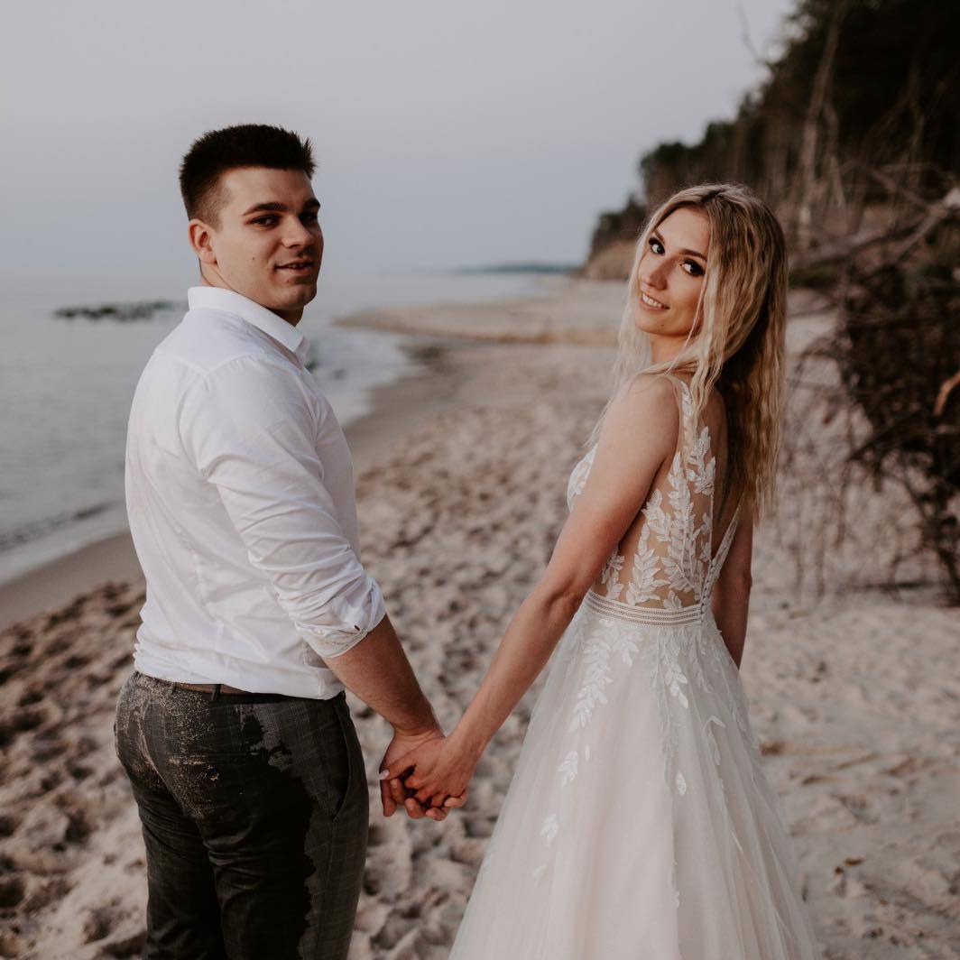 Beautiful V-Neck Open Back A-Line Long Wedding Dress with Tulle Lace