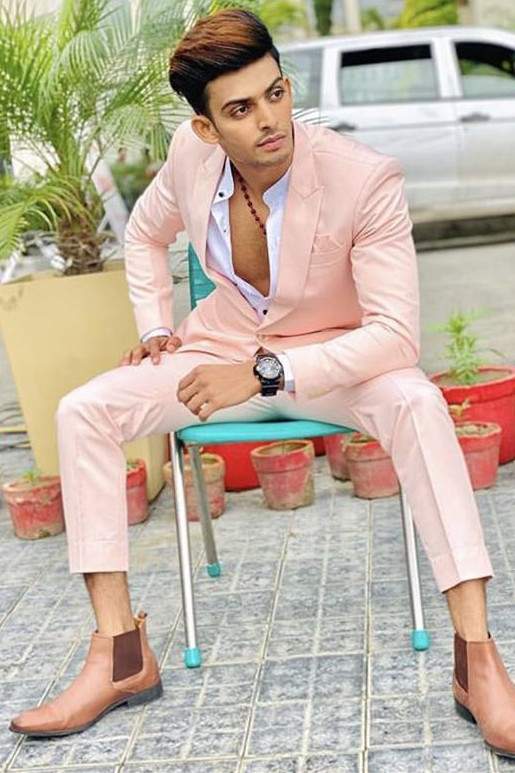 David Stylish Pink Peaked Lapel Homecoming Suit for Boys