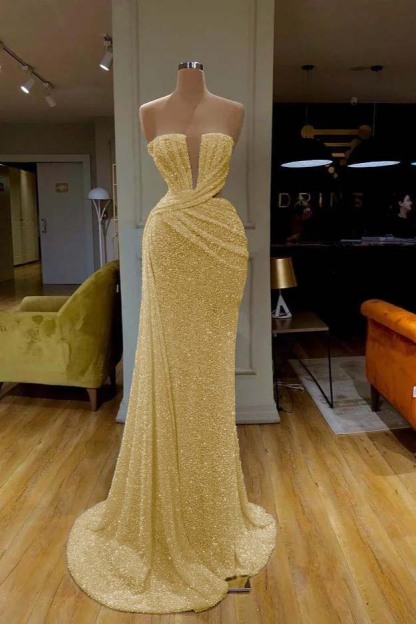 Sequins Sleeveless Gorgeous White Strapless Formal Dress With Pleated Online