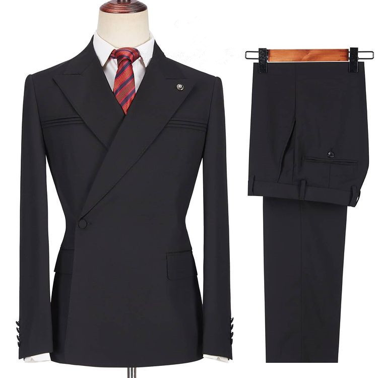 Fashion Slim Fit Black Peaked Lapel Men's Suits for Prom
