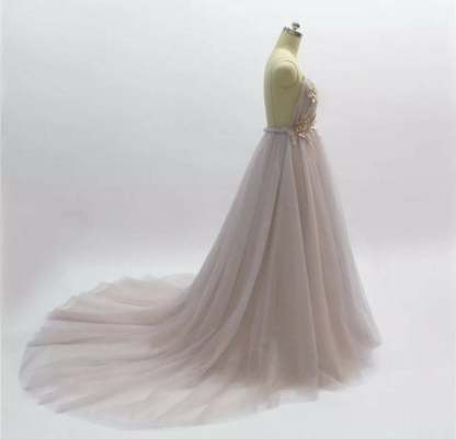 Modern V-Neck Backless A-Line Long Wedding Dress with Tulle Floral