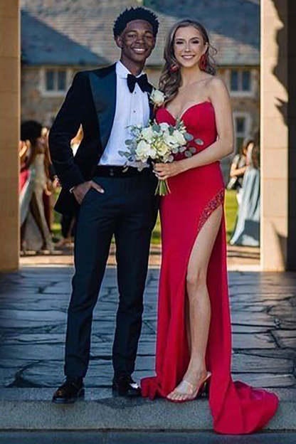 Red Long Prom Dress with Sweetheart Neckline and Front Split in Mermaid Style