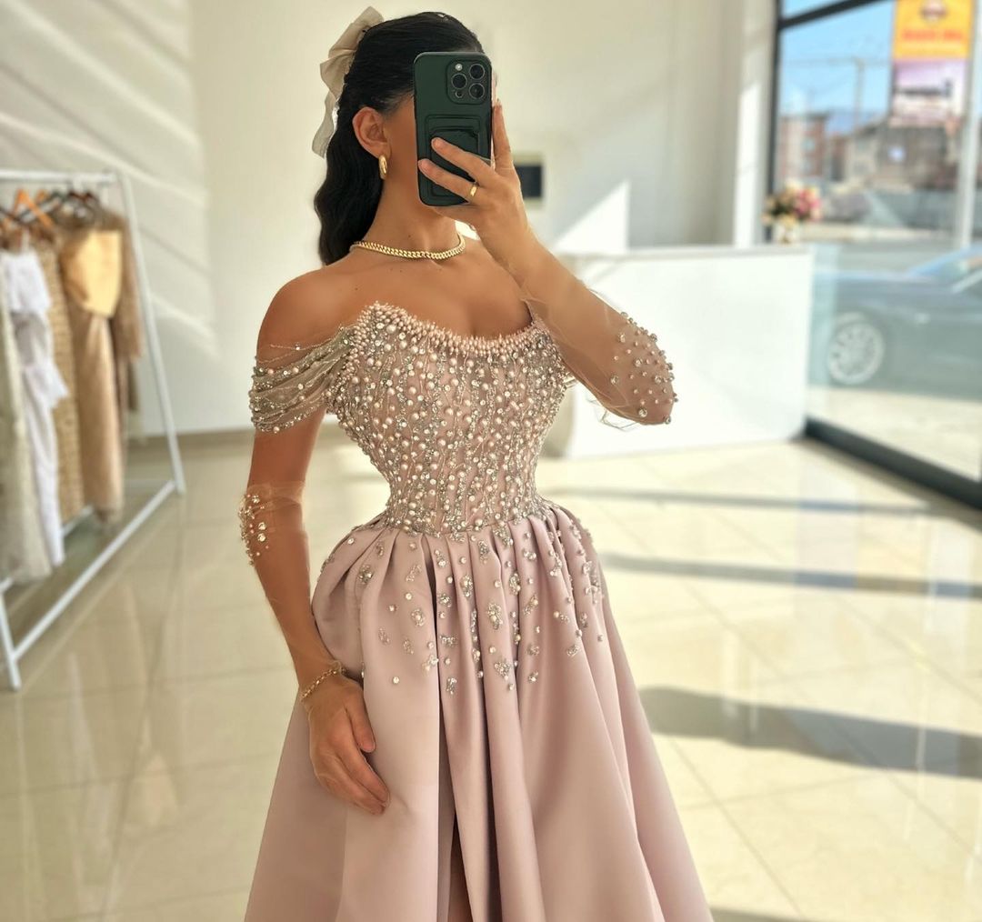 Elegant Off-The-Shoulder Lilac Beading Embroidery Princess Long Prom Dress