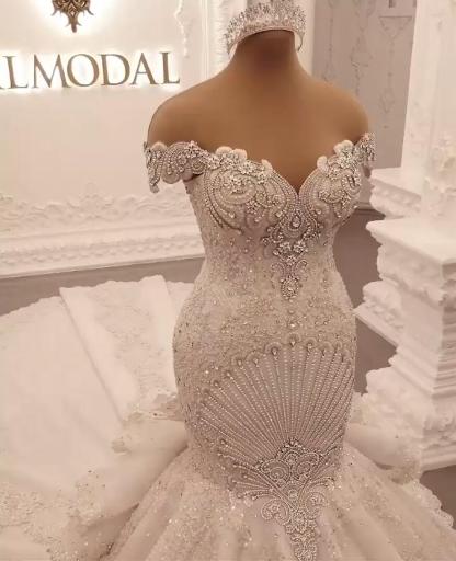 Gorgeous Floor-Length Backless Mermaid Off-The-Shoulder Wedding Dress with Crystal