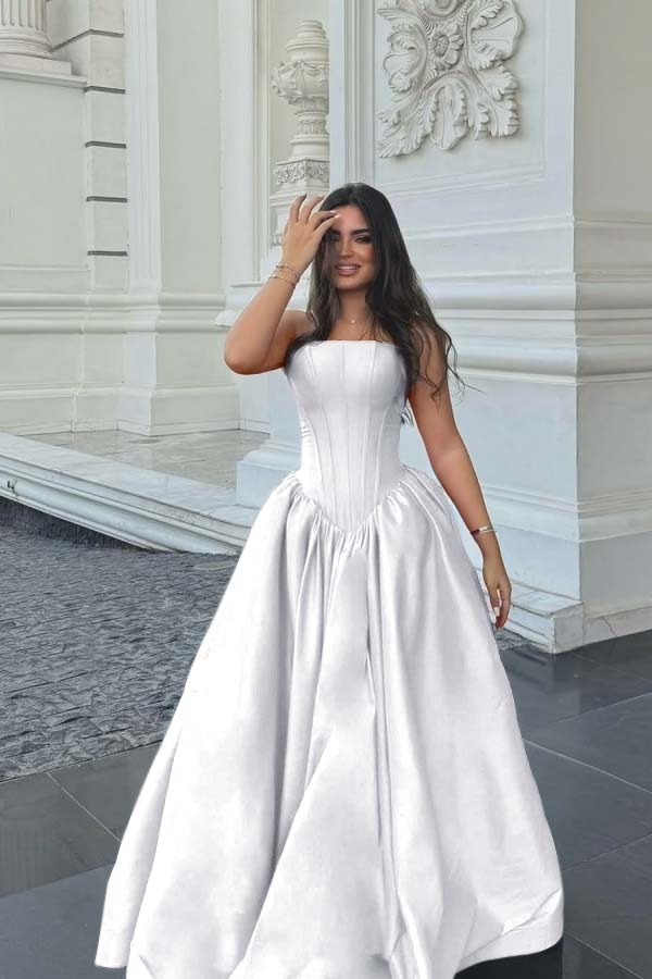Chic Sleeveless Strapless Long A Line Formal Dress With Pleated