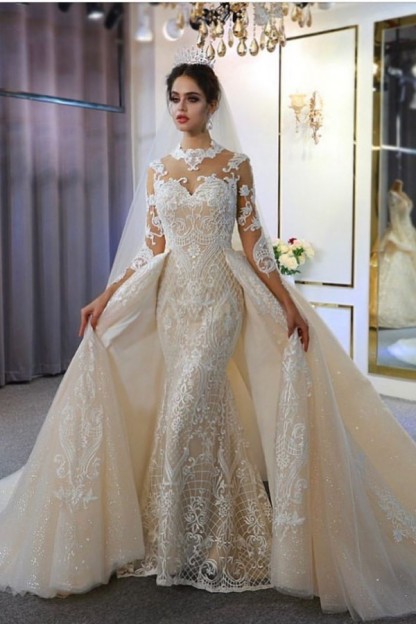 Classic Floor-Length A-Line Sweetheart Long Sleeves Wedding Dress with Appliques Lace