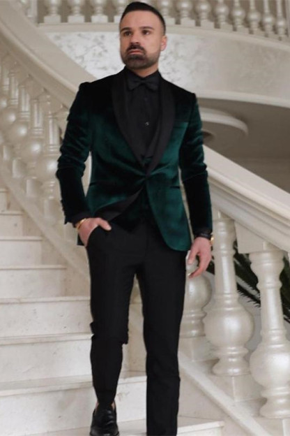 Fashion Dark Green Velvet Three-Piece Shawl Lapel Wedding Groom Suits