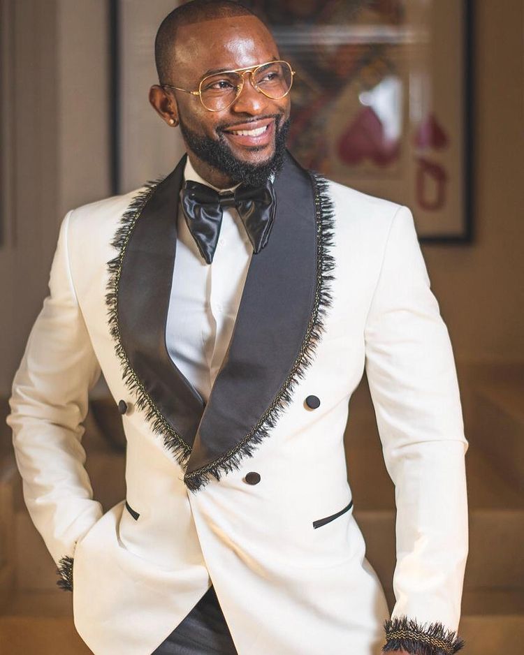 Newest White Shawl Lapel Double-Breasted Wedding Suits with Tassels
