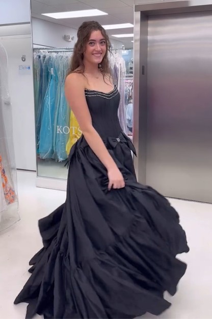 Long Satin A-Line Prom Corset Dress in Pink with Strapless Design and Bows