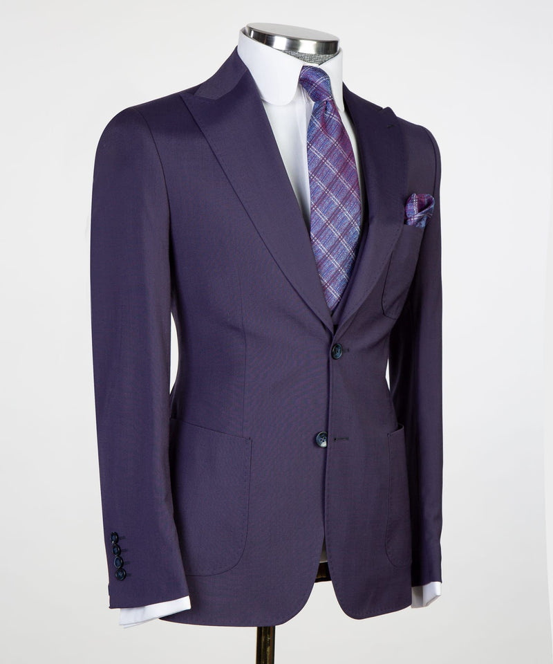 Best-Fitted Chic Dark Purple Peaked Lapel Three-Piece Men's Suits