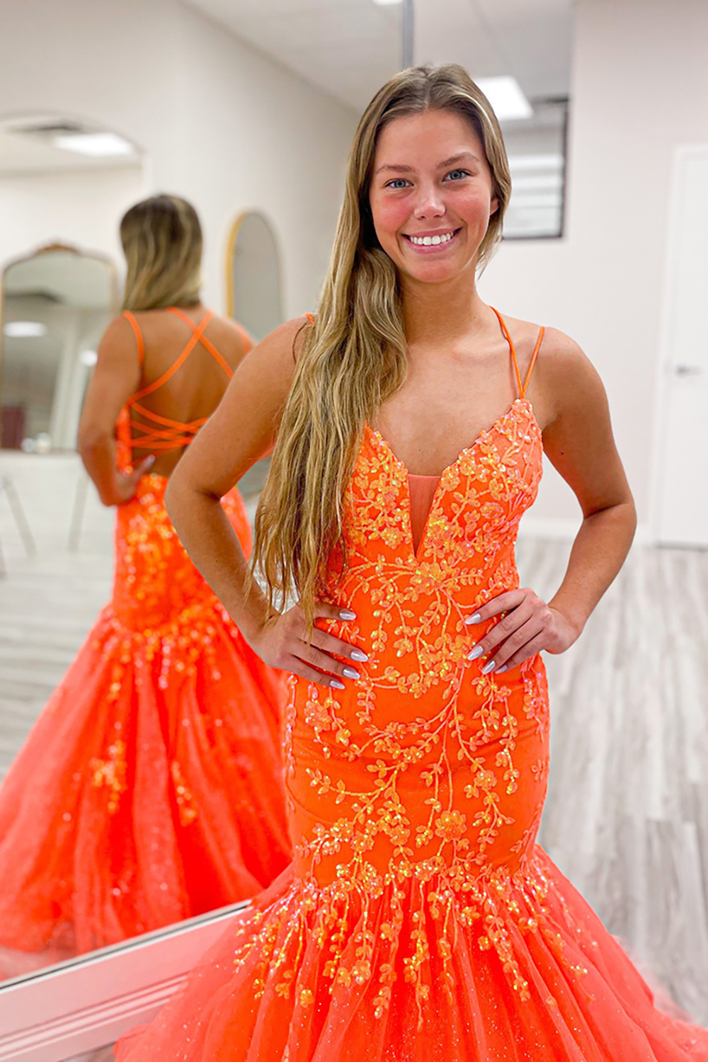 Long Prom Dress with Sparkly Lilac Spaghetti Straps and Mermaid Sequins Tulle Appliques