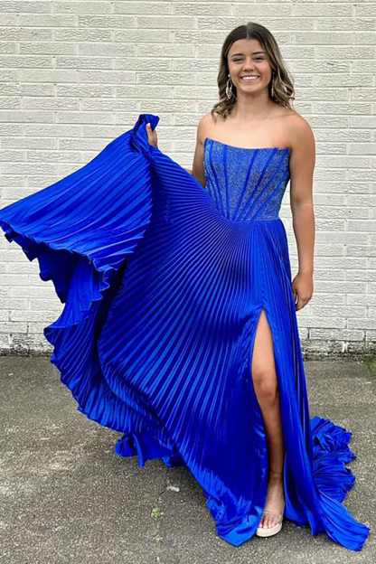 Elegant Black Strapless A-Line Pleated Long Corset Prom Dress Featuring Beading