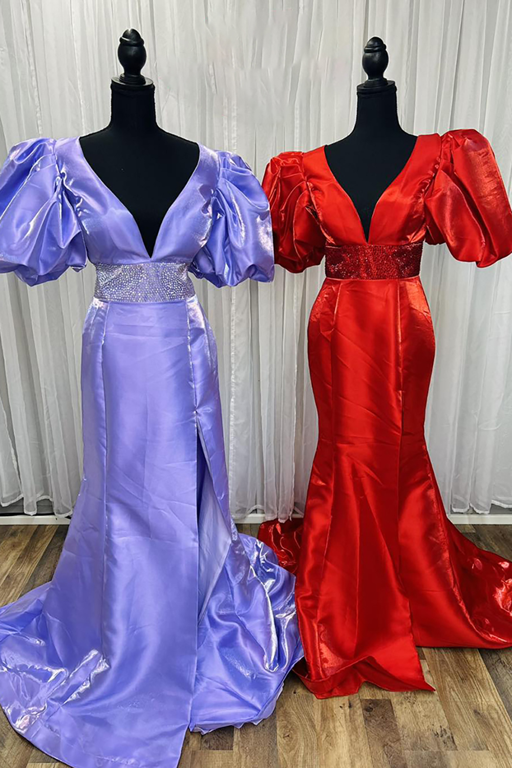 Long Red Prom Dress with V Neck Mermaid Cut Puff Sleeves and Slit