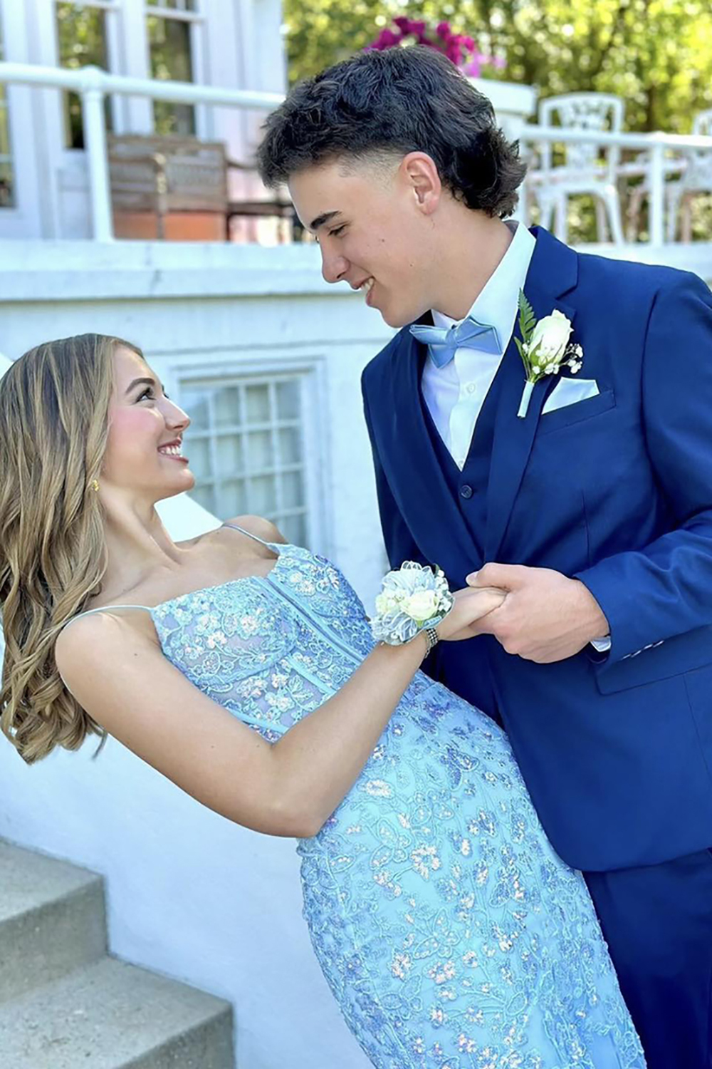 Long Corset Prom Dress with Blue Spaghetti Straps and Mermaid Sequins Applique