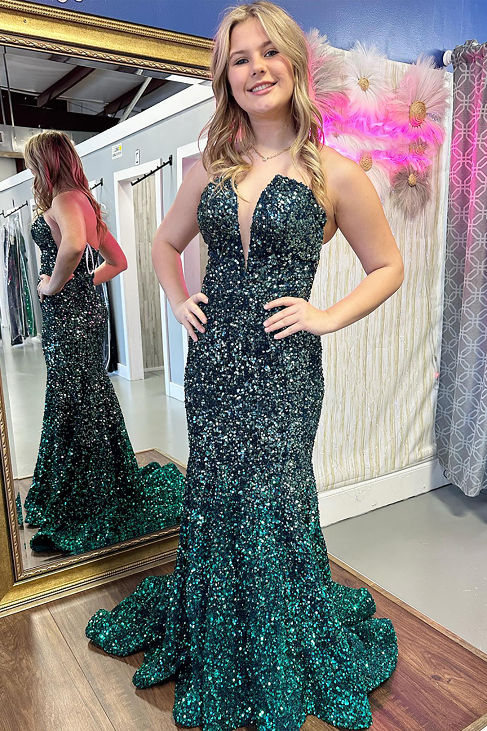 Long Dark Green Sequin Mermaid Prom Dress with Sparkly Strapless Design